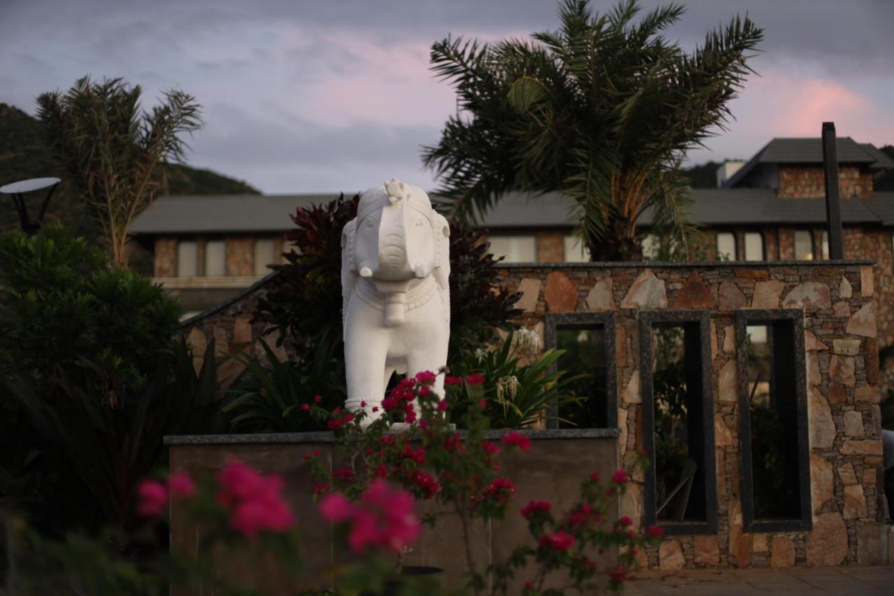 Pushkara Resort And Spa מראה חיצוני תמונה