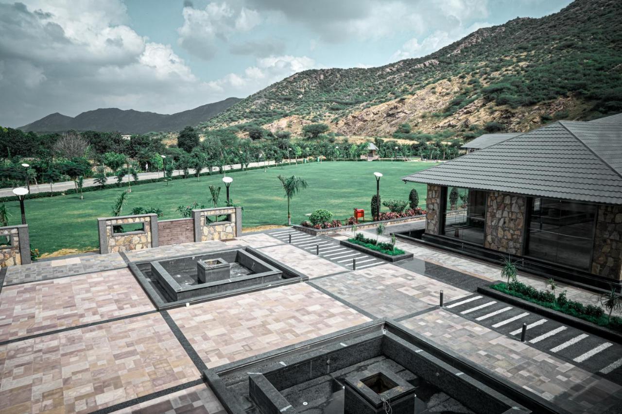 Pushkara Resort And Spa מראה חיצוני תמונה