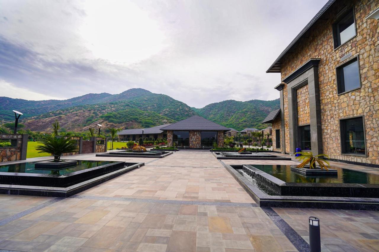 Pushkara Resort And Spa מראה חיצוני תמונה