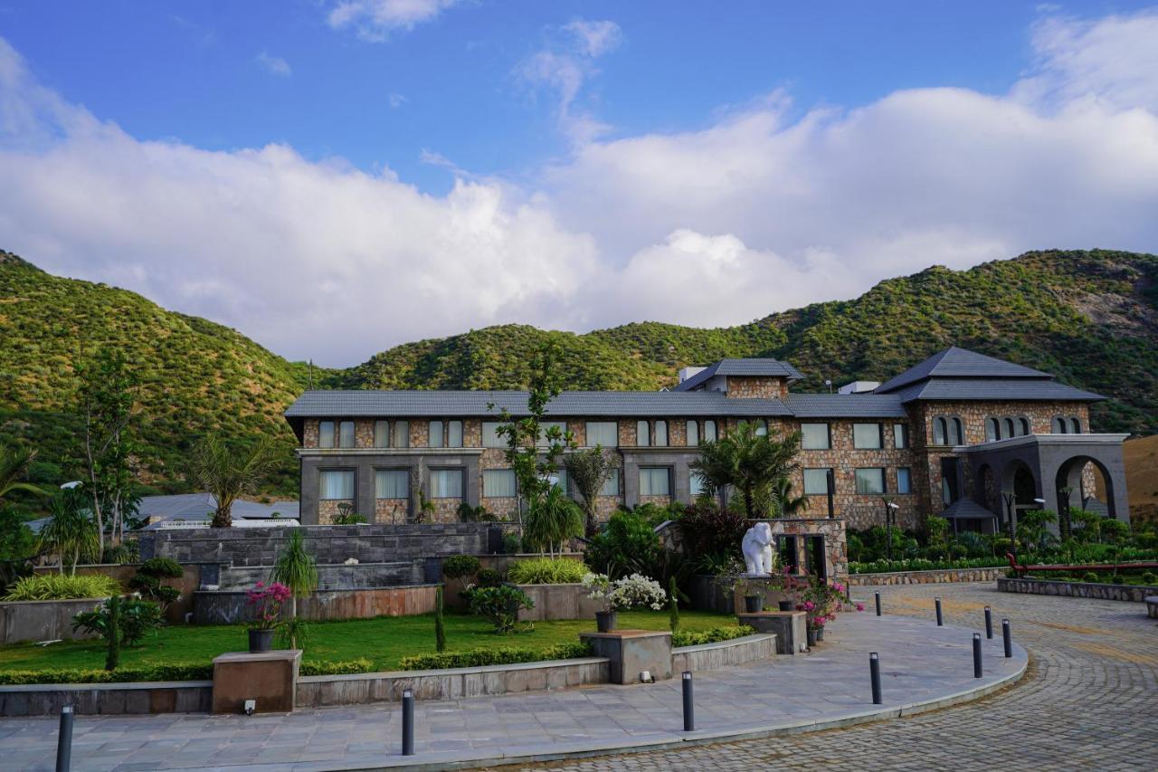 Pushkara Resort And Spa מראה חיצוני תמונה